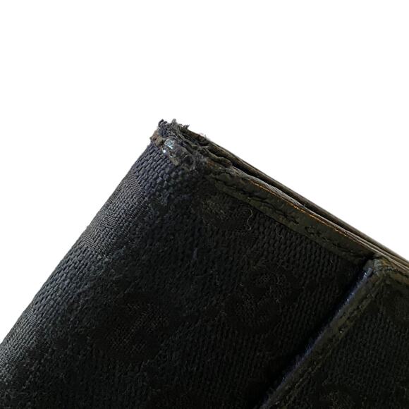Gucci Black Authentic Monogram Canvas GG Snap Bifold Wallet - Picture 3 of 10